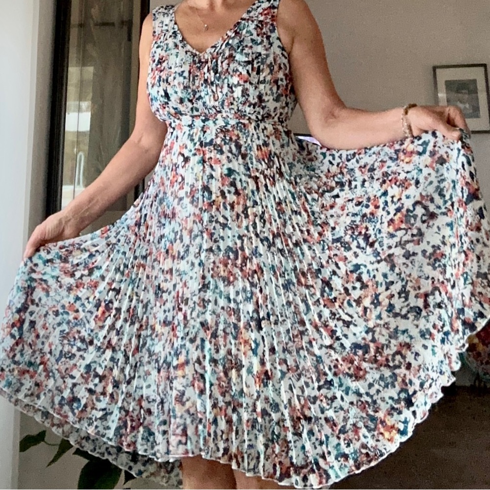 Anthropology dress very elegant ❤️